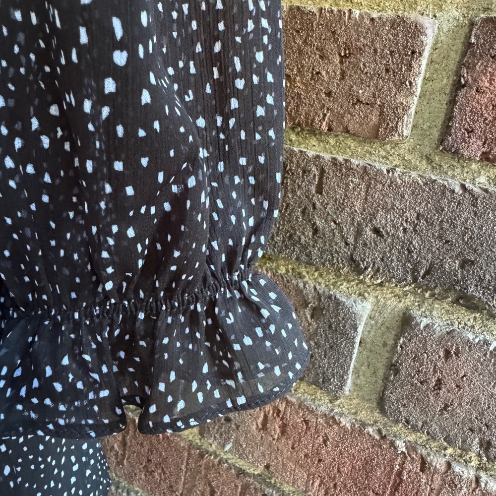 Express Dress - Picture 4 of 10